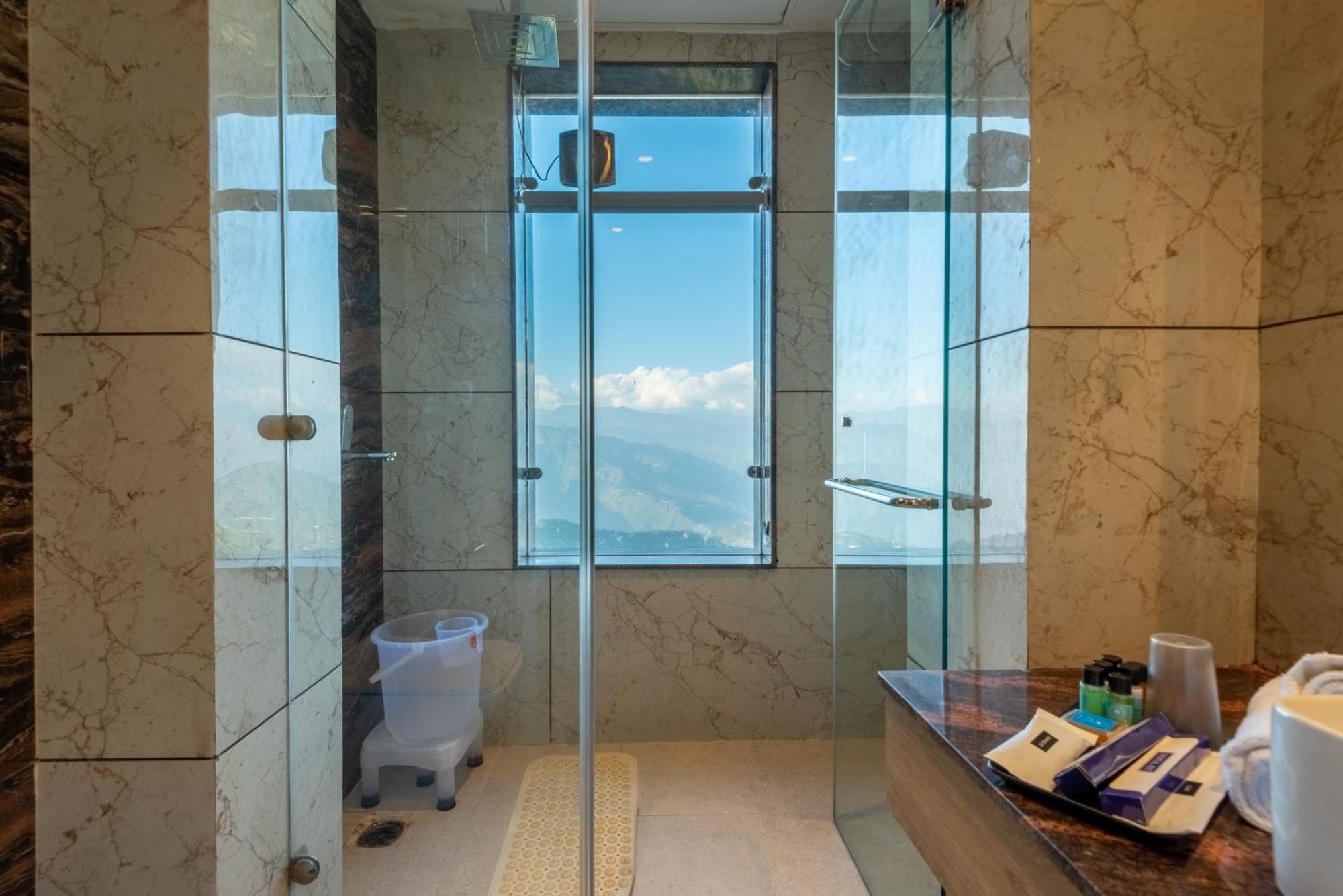 The Seasons Dalhousie - Best Valley View & Mountain View Hotel In Dalhousie Exterior photo