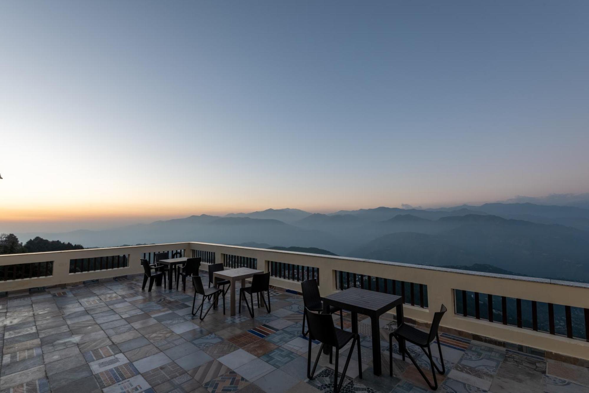 The Seasons Dalhousie - Best Valley View & Mountain View Hotel In Dalhousie Exterior photo