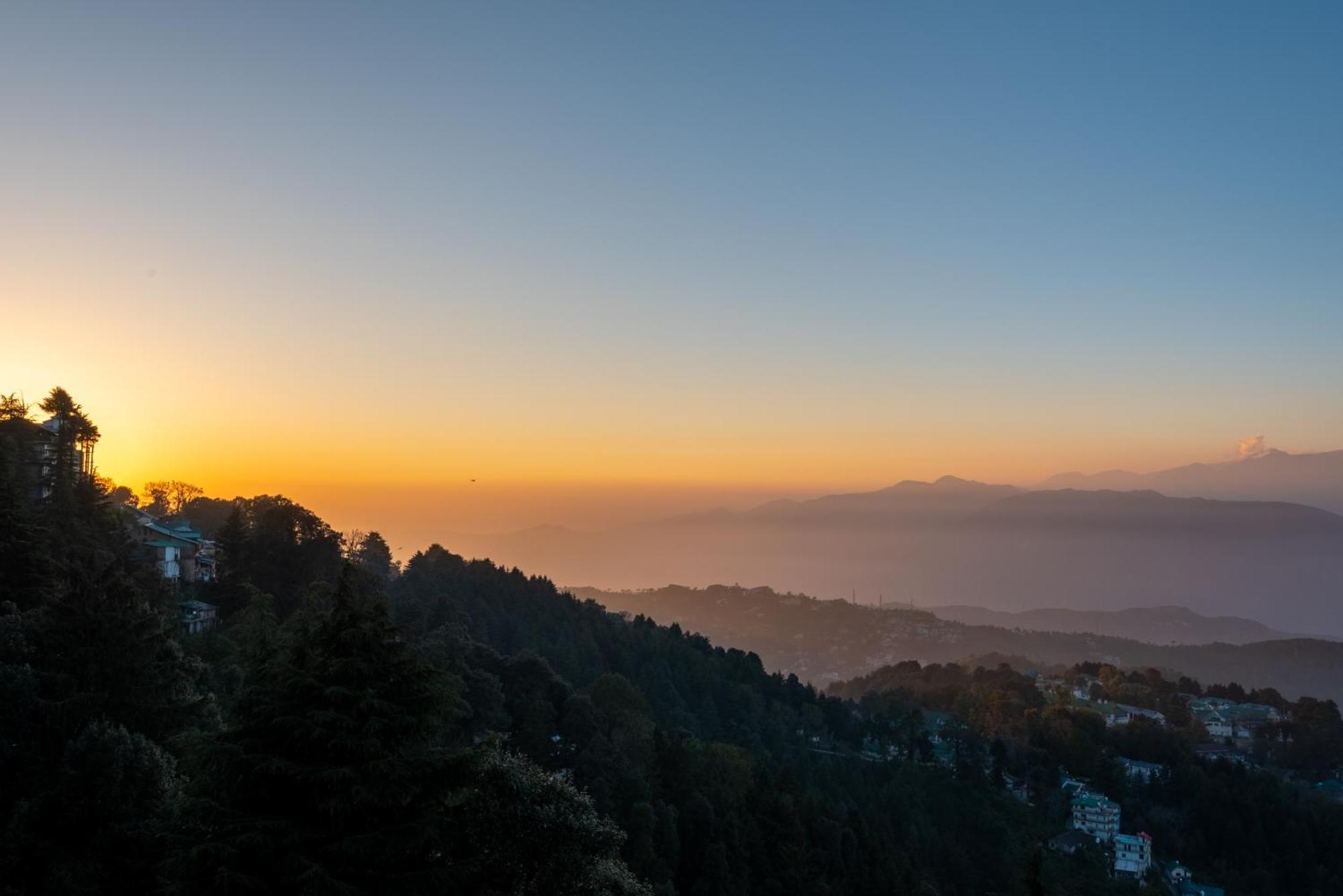 The Seasons Dalhousie - Best Valley View & Mountain View Hotel In Dalhousie Exterior photo
